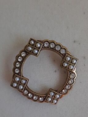 Gold-Tone Pearl & Crystal Circle Brooch - Women's Jewelry